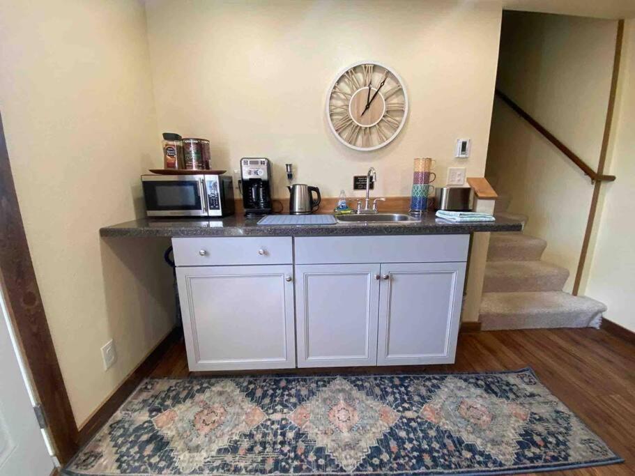 Parkway Yellowstone Guest House Apartment #5 Gardiner Extérieur photo