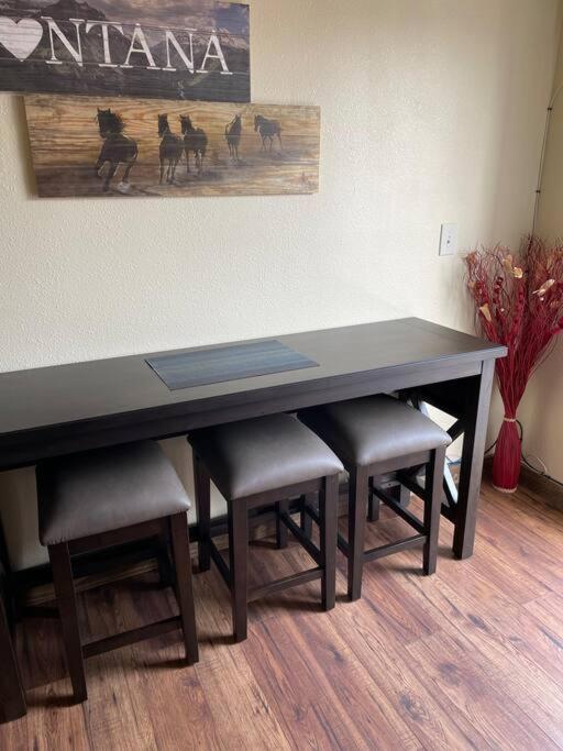 Parkway Yellowstone Guest House Apartment #5 Gardiner Extérieur photo